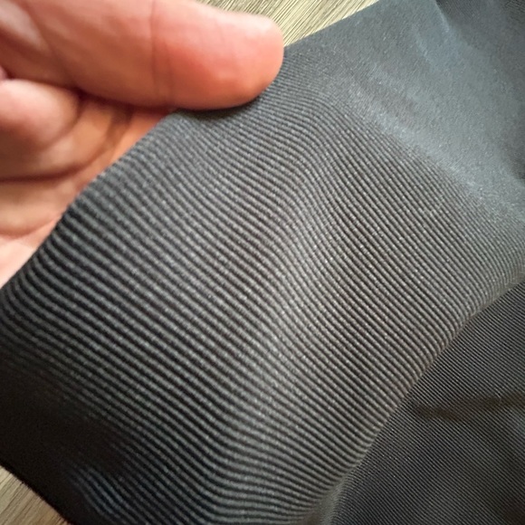 Molly Bracken Elegant Sleeveless Black Dress with Lace and Bow Details - Picture 10 of 13